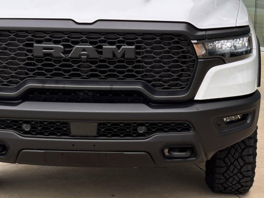 RAM 1500 Rebel Crew Cab SB 4WD 2025