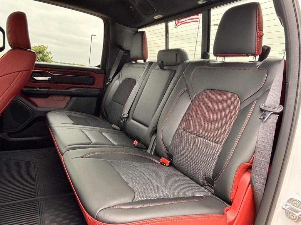 RAM 1500 Rebel Crew Cab SB 4WD 2025