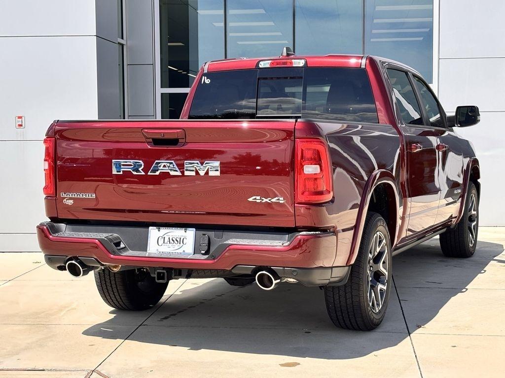 RAM 1500 Laramie Crew Cab SWB 4WD 2025