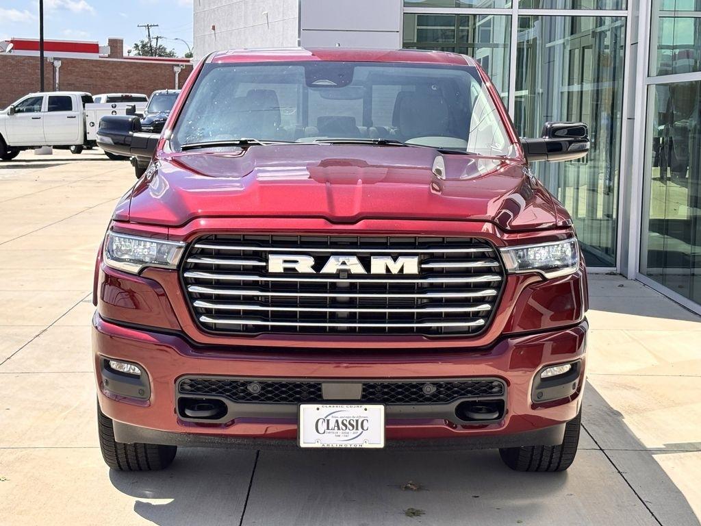 RAM 1500 Laramie Crew Cab SWB 4WD 2025