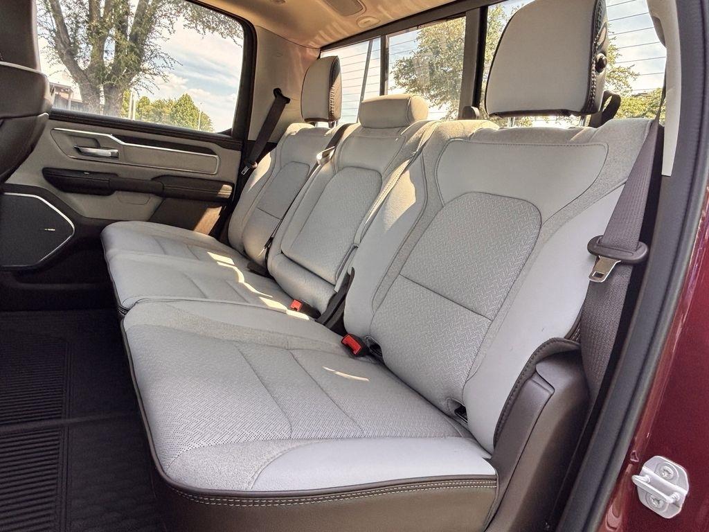 RAM 1500 Laramie Crew Cab SWB 4WD 2025