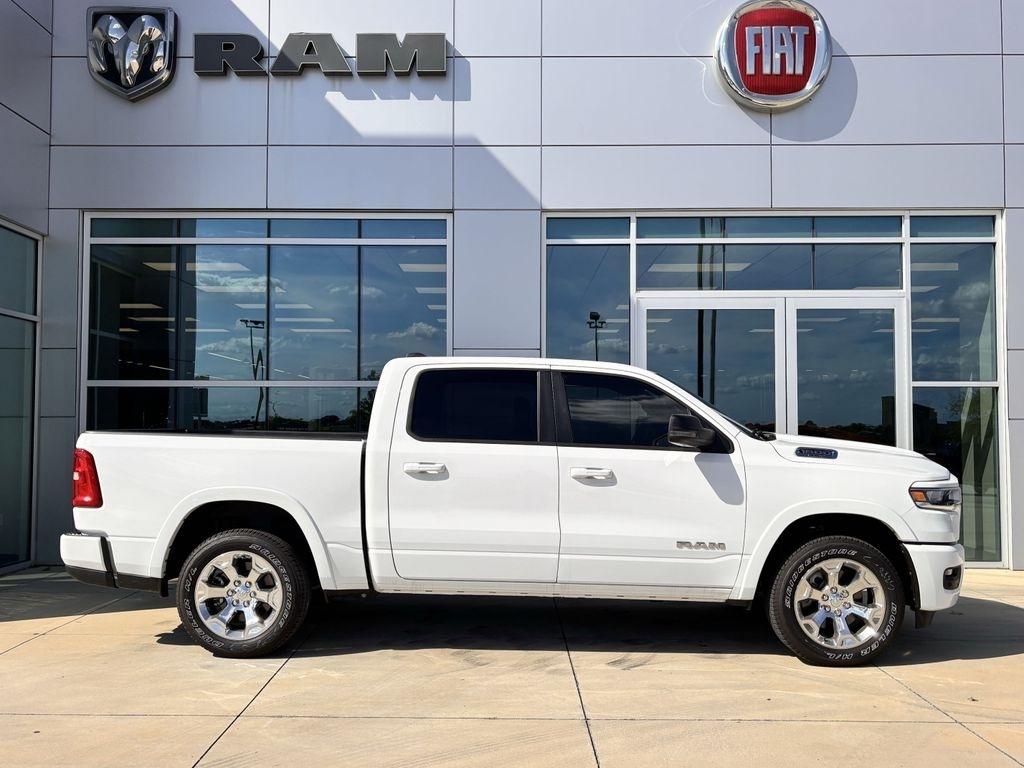 RAM 1500 Big Horn Crew Cab SWB 4WD 2025