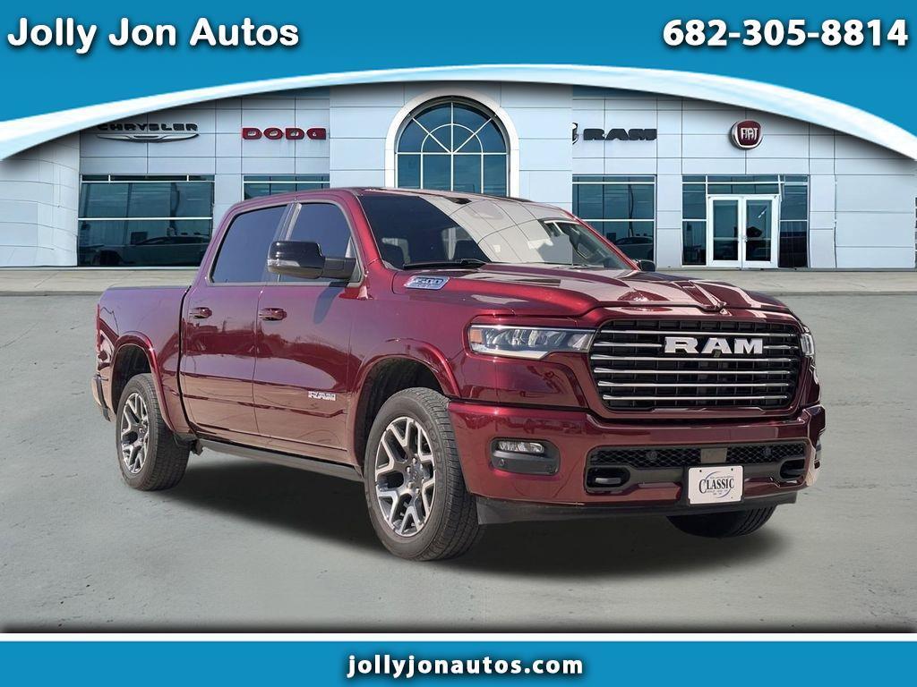 RAM 1500 Laramie Crew Cab SWB 4WD 2025