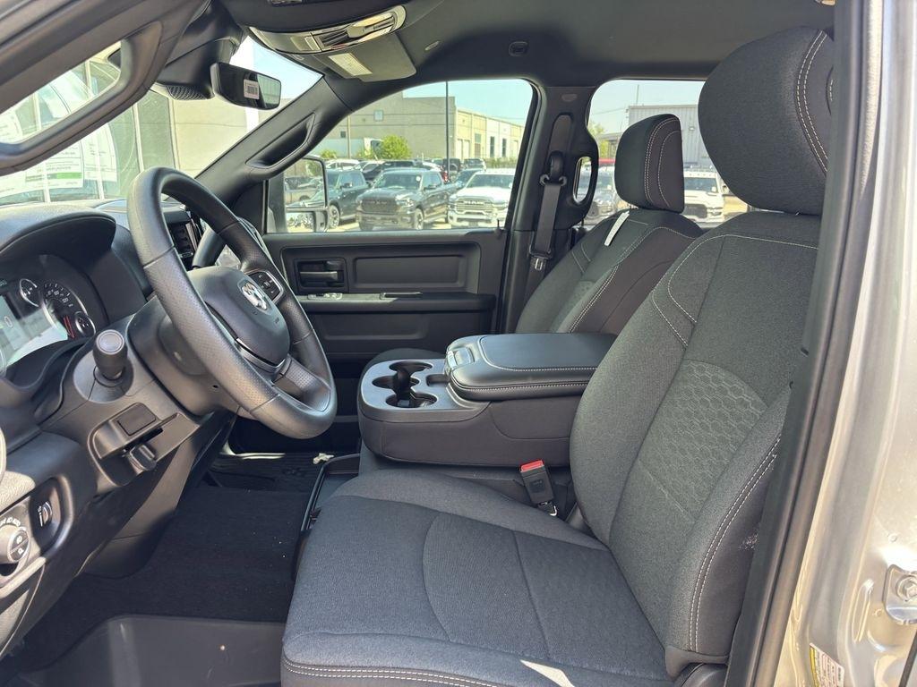 RAM 2500 Tradesman Crew Cab SWB 4WD 2026