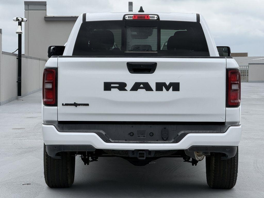 RAM 1500 Big Horn Crew Cab SWB 2WD 2026