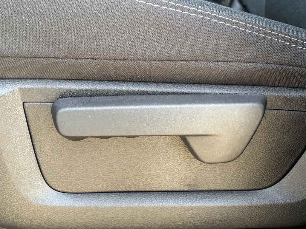 RAM 2500 Tradesman Crew Cab 4WD 2026