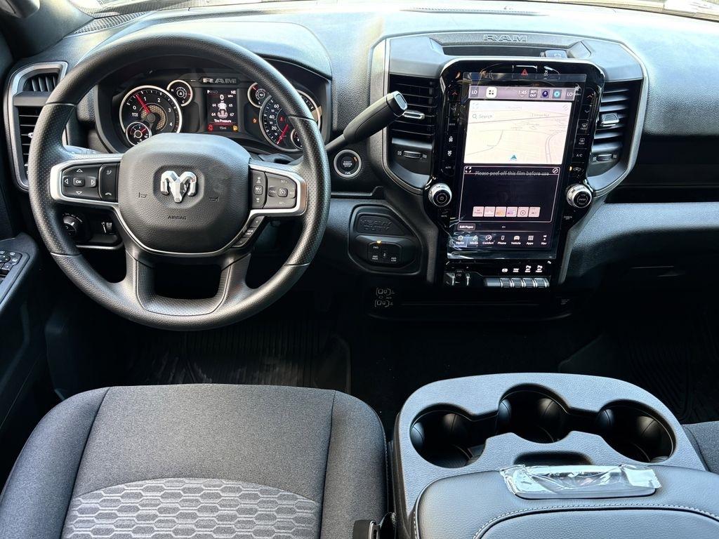 RAM 2500 Tradesman Crew Cab 4WD 2026