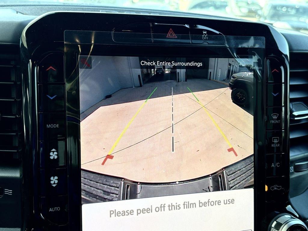 RAM 2500 Tradesman Crew Cab 4WD 2026