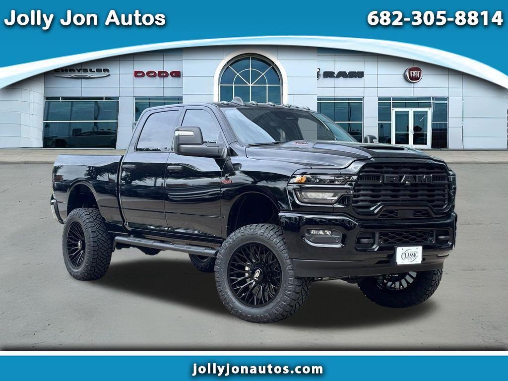 RAM 2500 Tradesman Crew Cab 4WD 2026