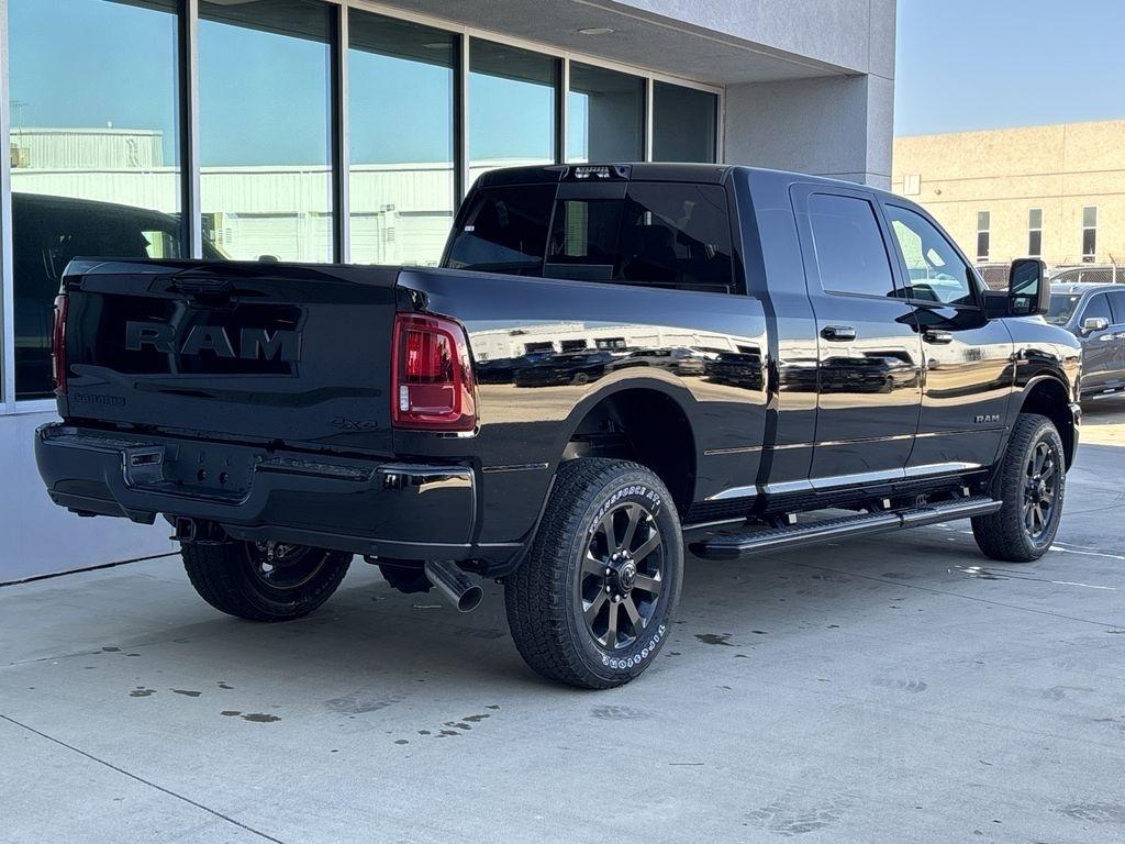 RAM 2500 Laramie Mega Cab 4WD 2026