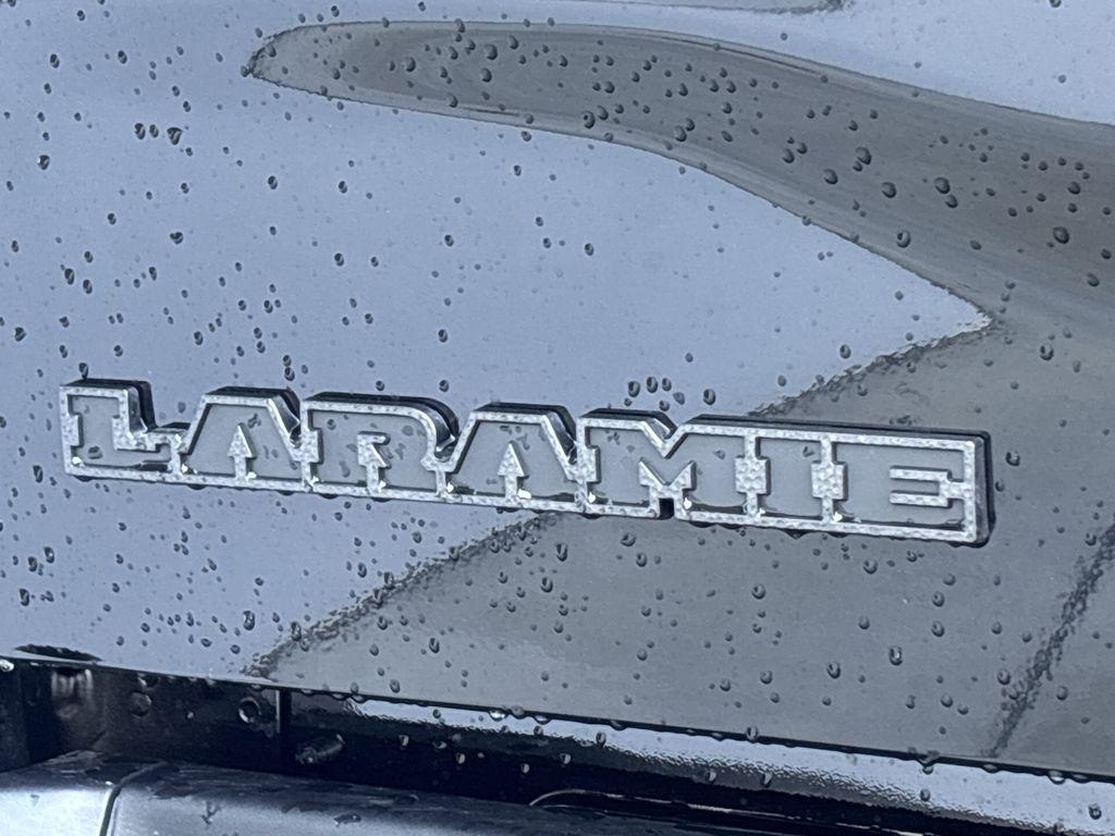 RAM 2500 Laramie Mega Cab 4WD 2026