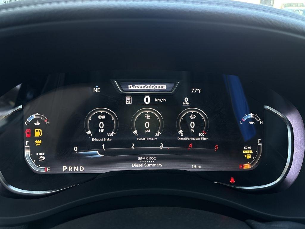 RAM 2500 Laramie Mega Cab 4WD 2026