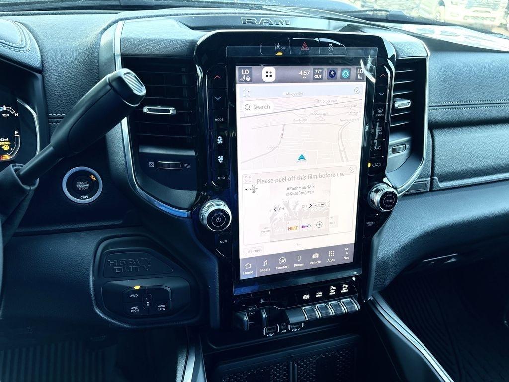 RAM 2500 Laramie Mega Cab 4WD 2026