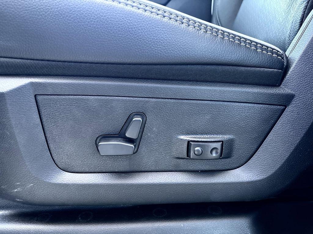 RAM 2500 Laramie Mega Cab 4WD 2026