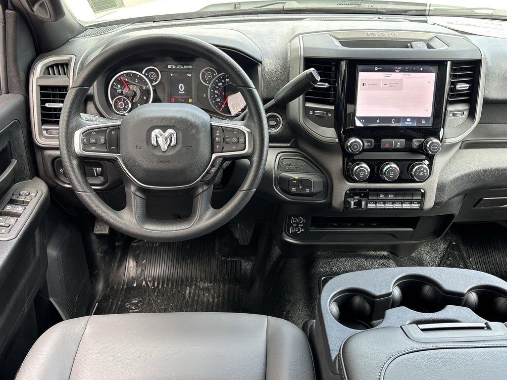 RAM 3500 Crew Cab 4WD DRW 2026