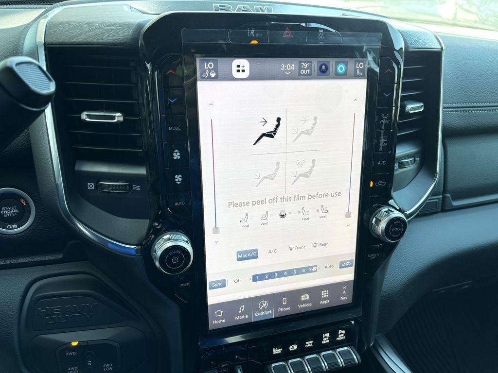 RAM 2500 Laramie Crew Cab 4WD 2026