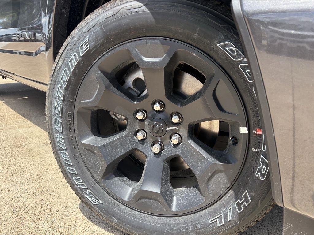 RAM 1500 Big Horn Crew Cab SWB 2WD 2026
