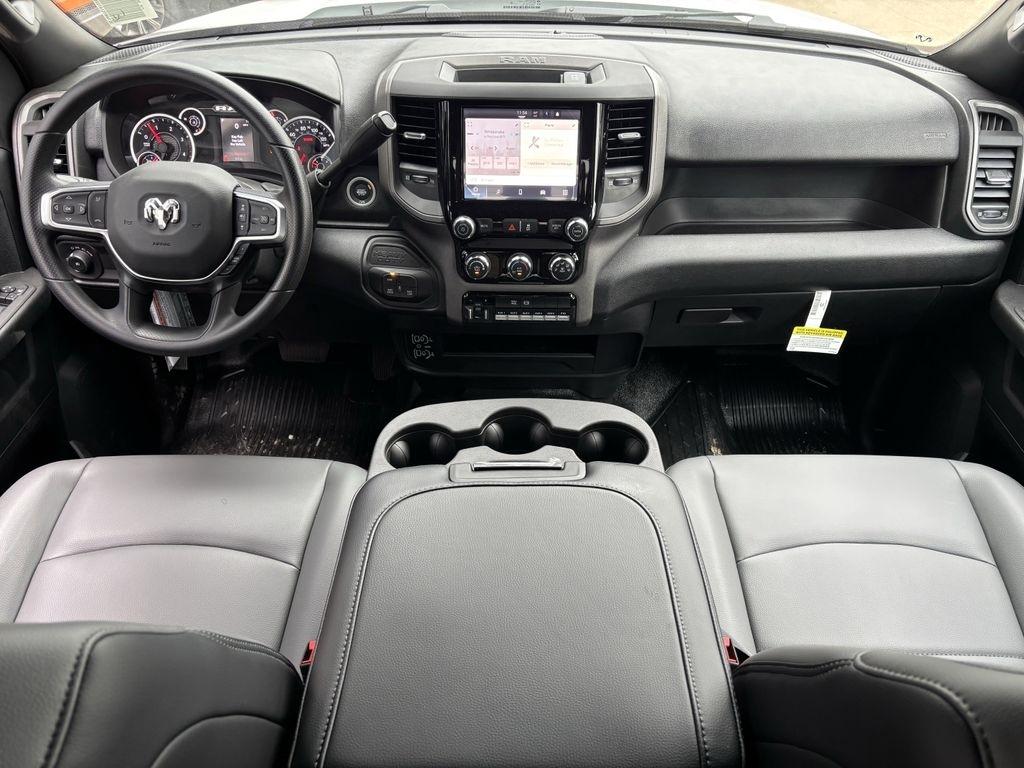 RAM 3500 Crew Cab 4WD DRW 2026