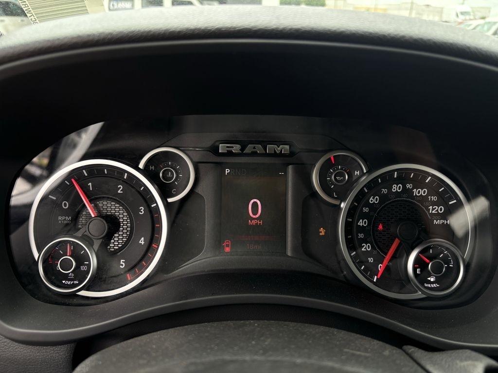 RAM 5500 Crew Cab LWB 4WD DRW 2026