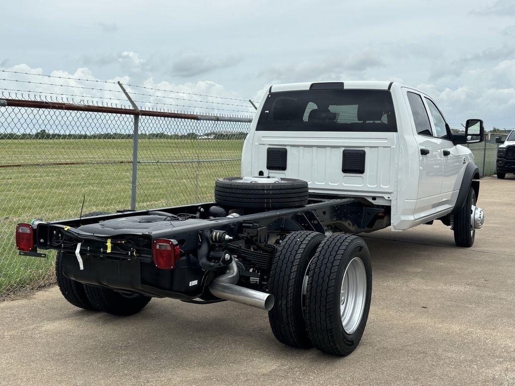 RAM 5500 Crew Cab LWB 4WD DRW 2026