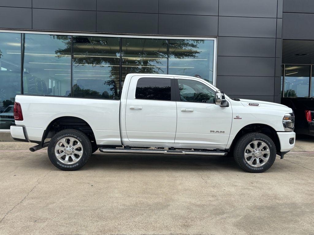 RAM 2500 Laramie Crew Cab 4WD 2026