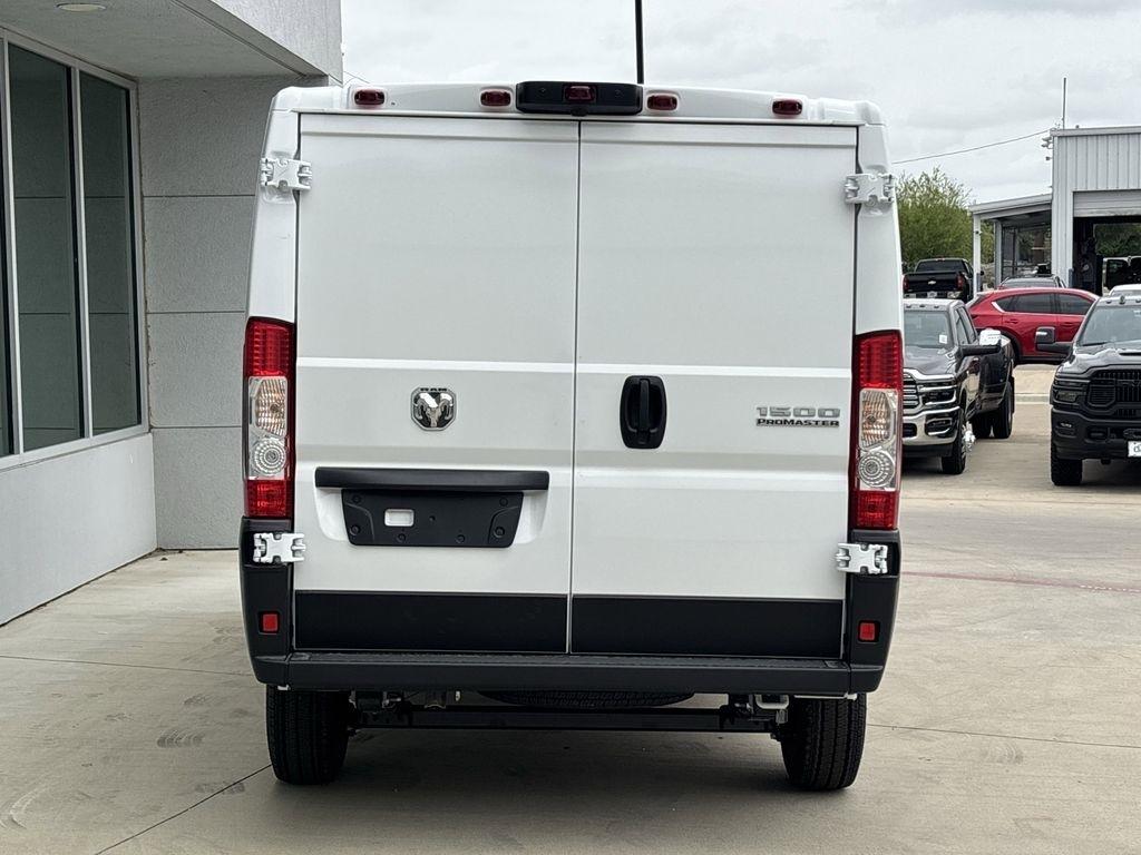 RAM Promaster 1500 Low Roof 136-in. WB 2026