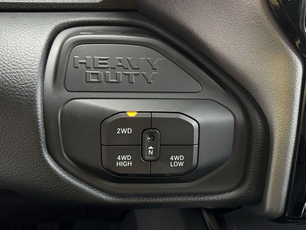 RAM 2500 Laramie Crew Cab SWB 4WD 2026