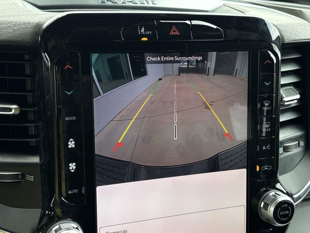 RAM 2500 Laramie Crew Cab SWB 4WD 2026