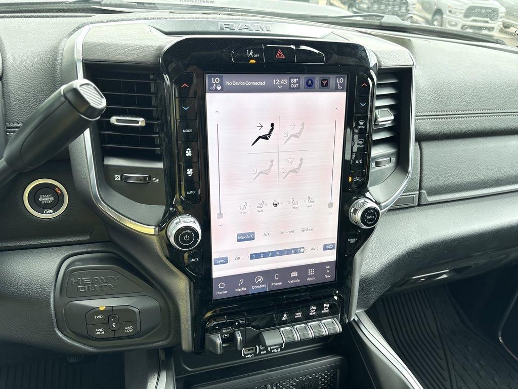 RAM 2500 Laramie Crew Cab SWB 4WD 2026