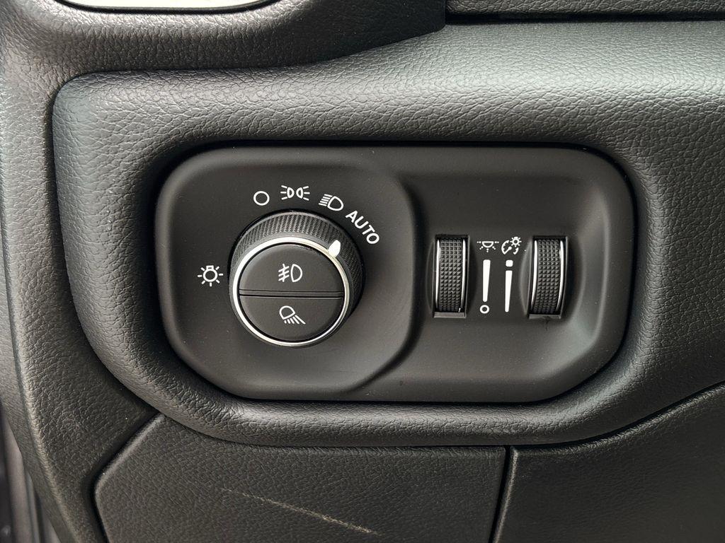 RAM 2500 Laramie Crew Cab SWB 4WD 2026