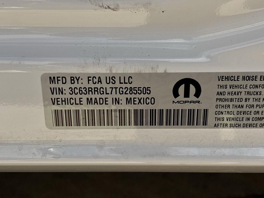 RAM 3500 Tradesman Crew Cab 4WD DRW 2026