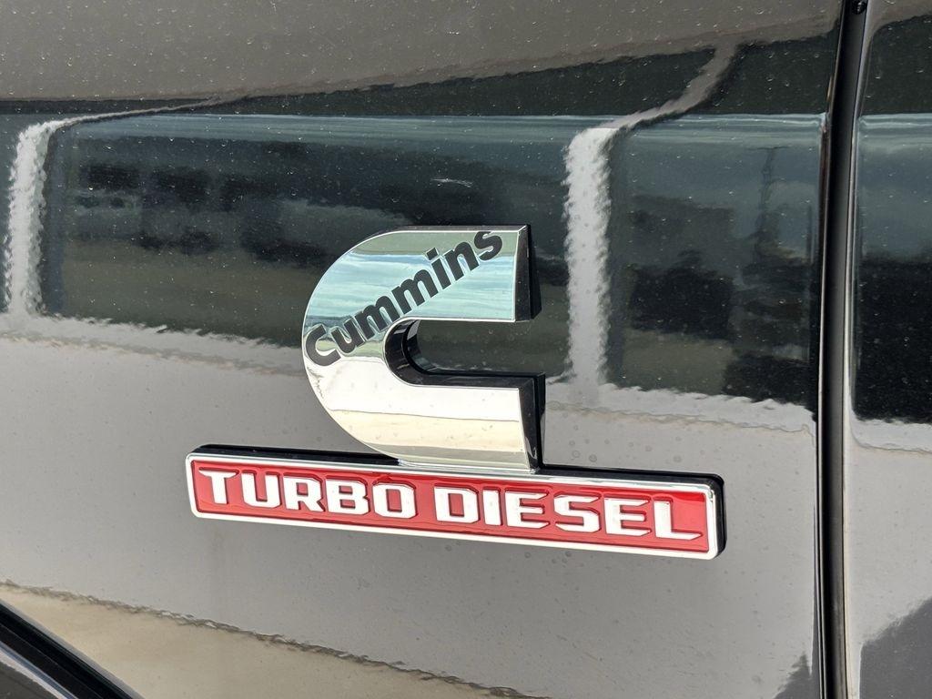 RAM 2500 Limited Crew Cab 4WD 2026