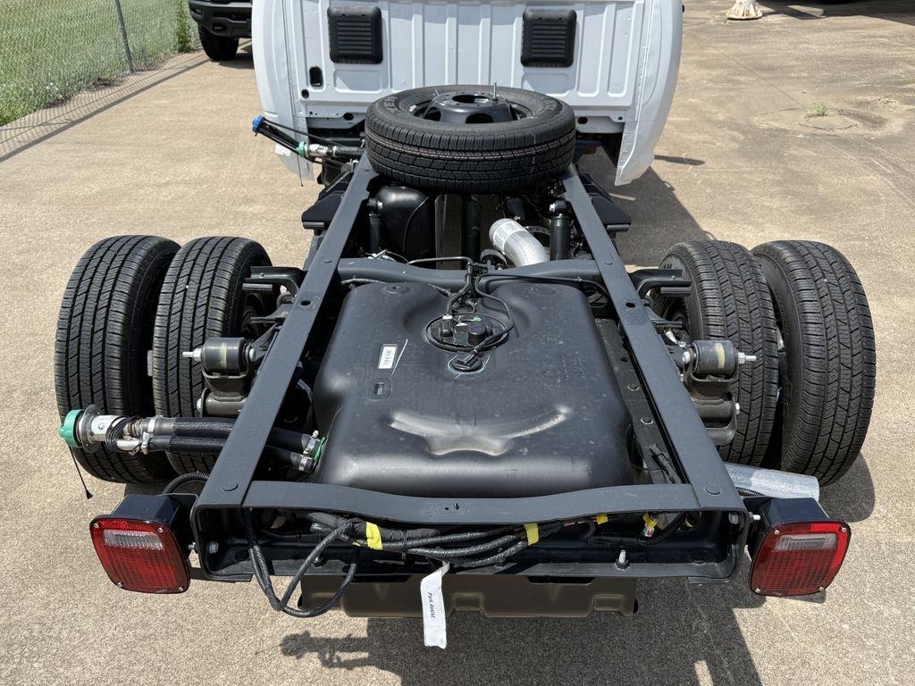 RAM 3500 Crew Cab 4WD DRW 2026
