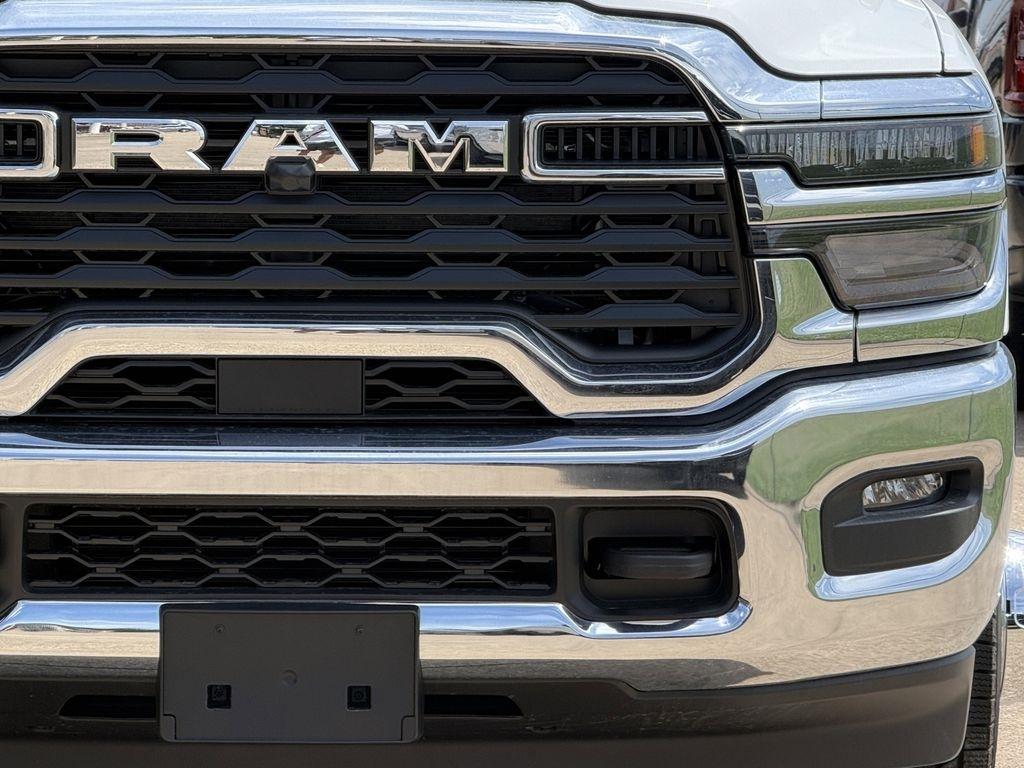 RAM 3500 Crew Cab 4WD DRW 2026