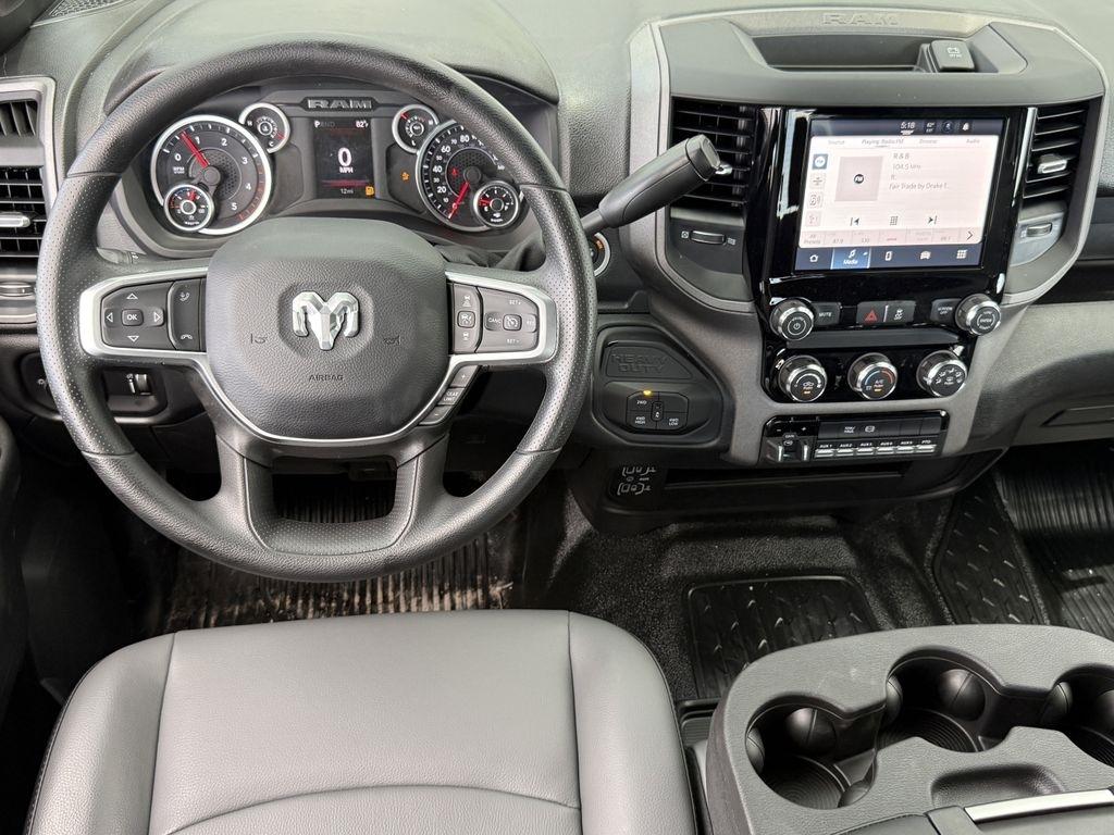 RAM 3500 Crew Cab 4WD DRW 2026