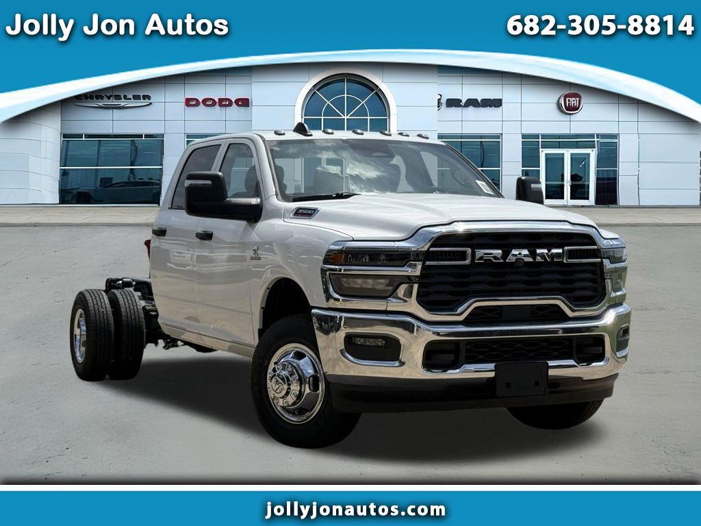 RAM 3500 Crew Cab 4WD DRW 2026