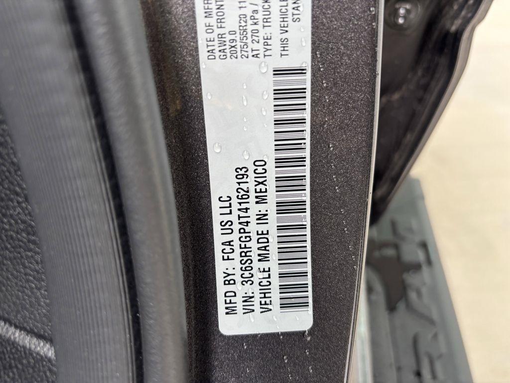 RAM 1500 Tradesman Crew Cab SWB 4WD 2026