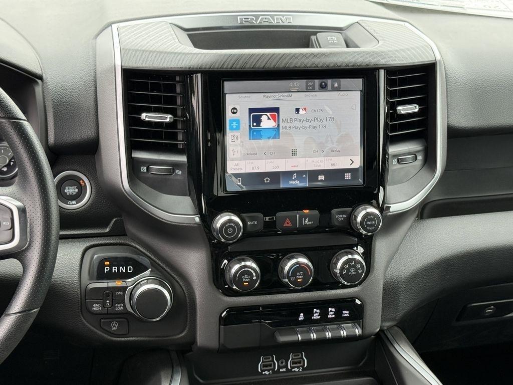 RAM 1500 Tradesman Crew Cab SWB 4WD 2026