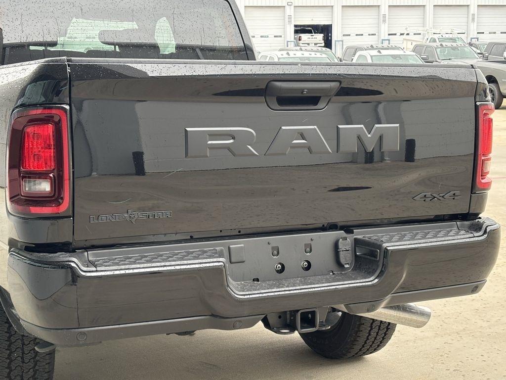 RAM 2500 Big Horn Crew Cab 4WD 2026