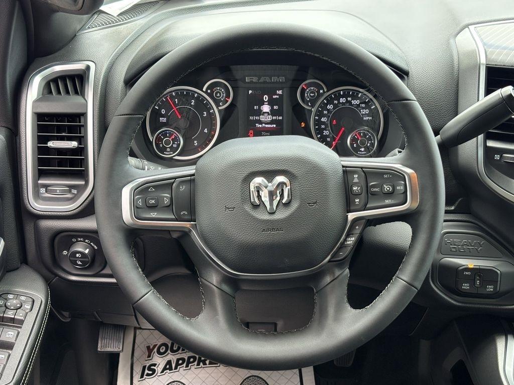 RAM 3500 Big Horn Crew Cab LWB 4WD DRW 2026