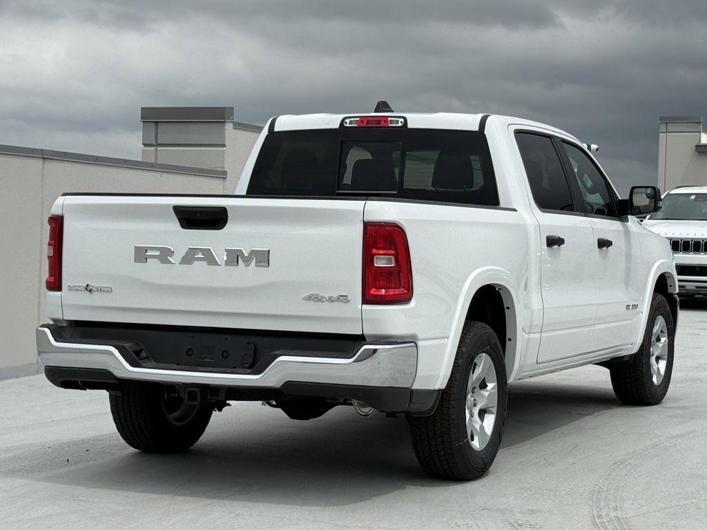 RAM 1500 Big Horn Crew Cab SWB 4WD 2026