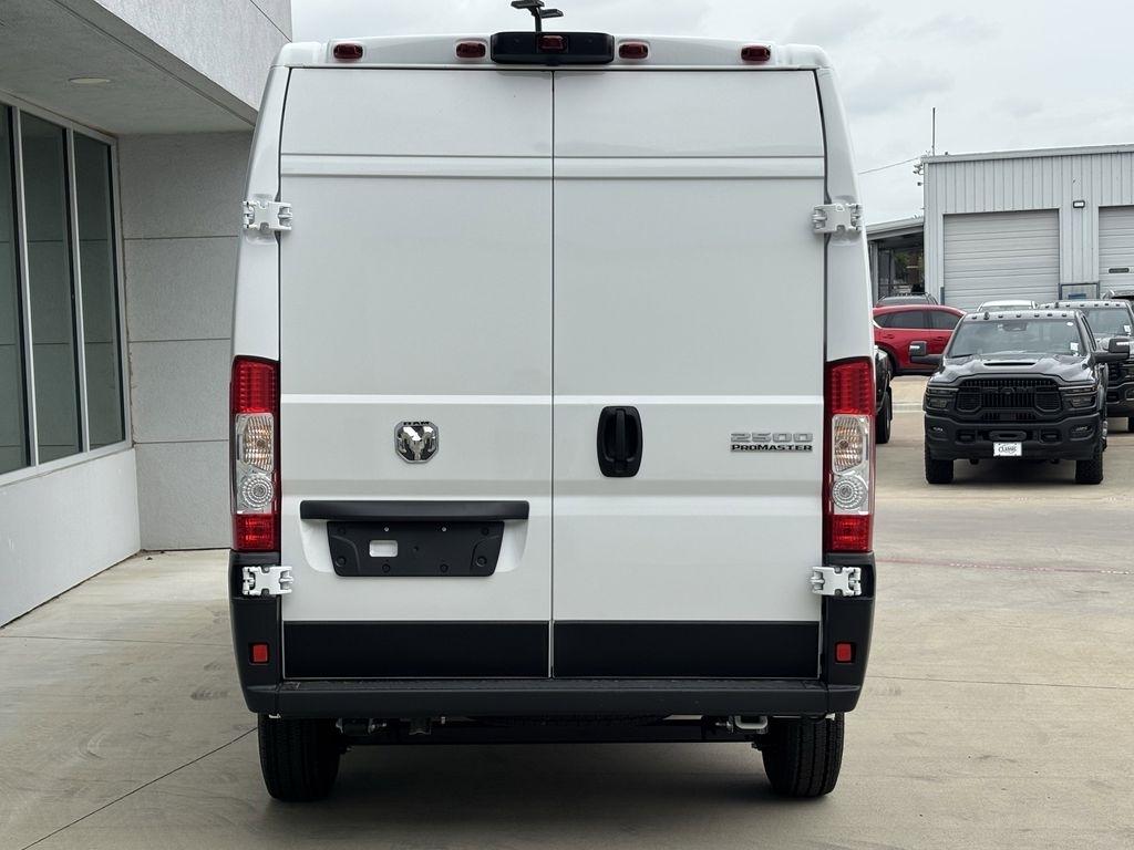 RAM Promaster 2500 High Roof 159-in. WB 2026