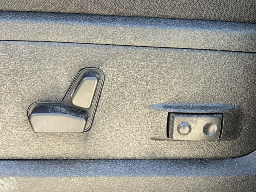 RAM 3500 Big Horn Crew Cab LWB 4WD DRW 2026