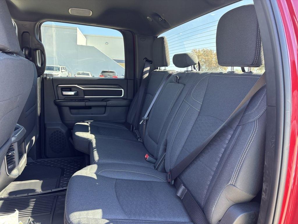 RAM 3500 Big Horn Crew Cab LWB 4WD DRW 2026