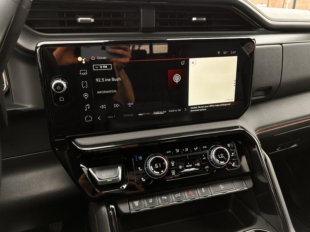 GMC Sierra 2500HD AT4 Crew Cab 4WD 2024