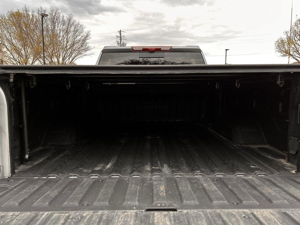 GMC Sierra 2500HD AT4 Crew Cab 4WD 2024