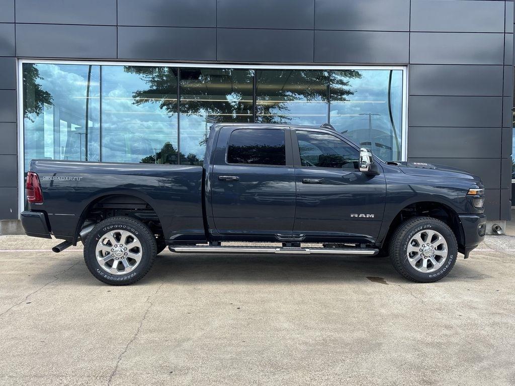 RAM 2500 Laramie Crew Cab SWB 4WD 2026