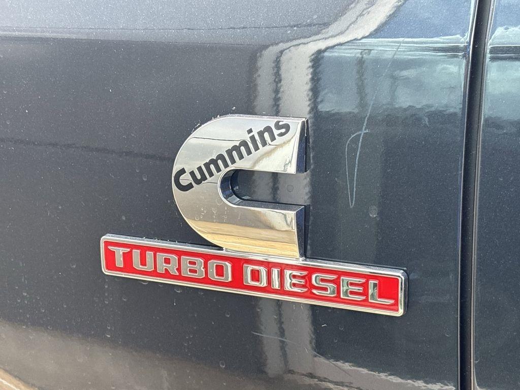 RAM 3500 Tradesman Crew Cab 4WD DRW 2026