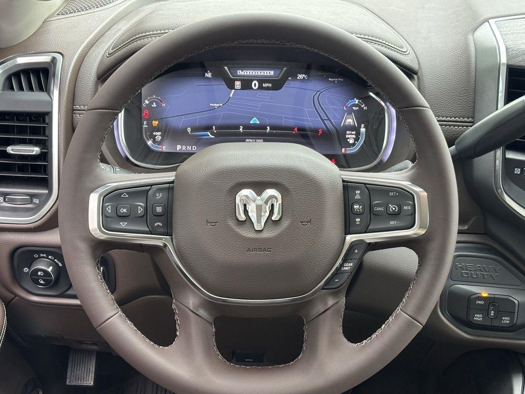 RAM 3500 Laramie Mega Cab 4WD DRW 2026
