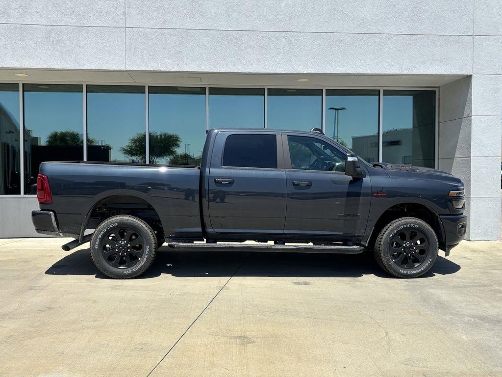 RAM 2500 Laramie Crew Cab 4WD 2026